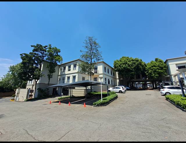 3,649M² OFFICE TO LET IN ILLOVO
